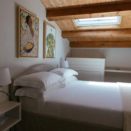 Fortaleza Charme House Syracuse